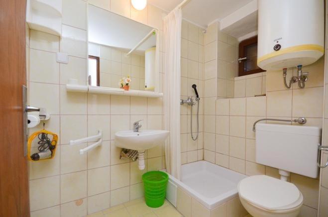 Apartment Brela 11552A Bagian luar foto